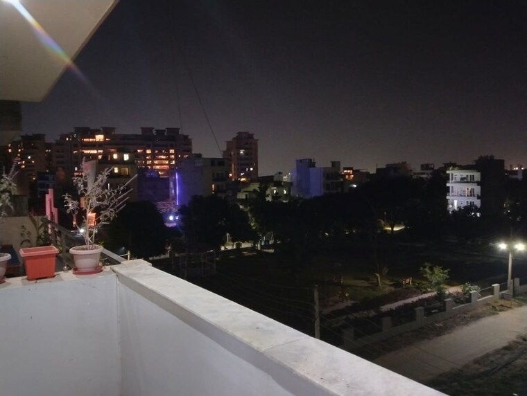 Exterior View, sector 42 2 Bedroom 1200 Sq.Ft. Builder Floor In Sector 42 Gurgaon 10026492