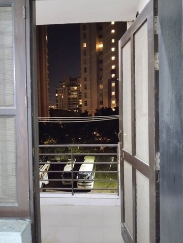 Staircase in 2 BHK Builder Floor at Sector 42 – for Rent