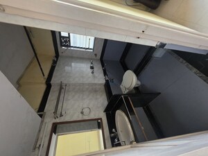 Team Area in 2 BHK Apartment at Raheja Interface Heights, Malad West – for Rent