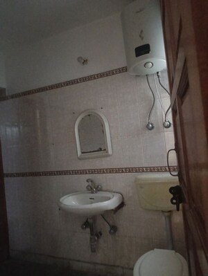 Bathroom in 3 BHK Builder Floor at Jubilee Apartments, Sector 15 – for Rent