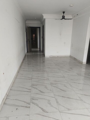 Room in 2 BHK Apartment at Risland The Icon, Dhokali – for Rent