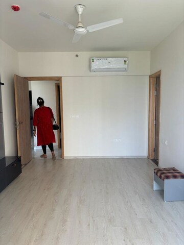 Room in 3 BHK Apartment at M3M Marina, Sector 68 – for Rent