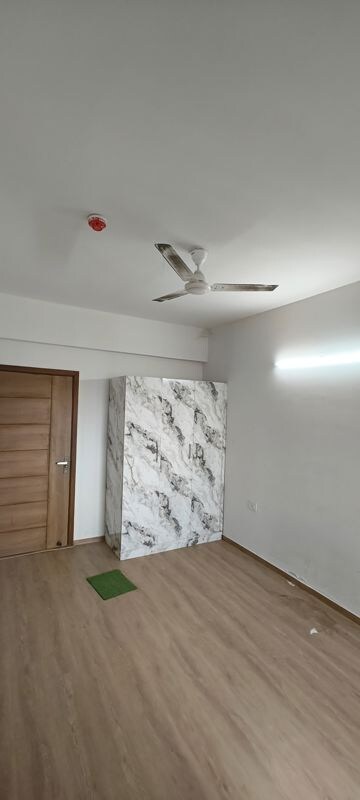 3 BHK Apartment For Rent in M3M Marina, Sector 68