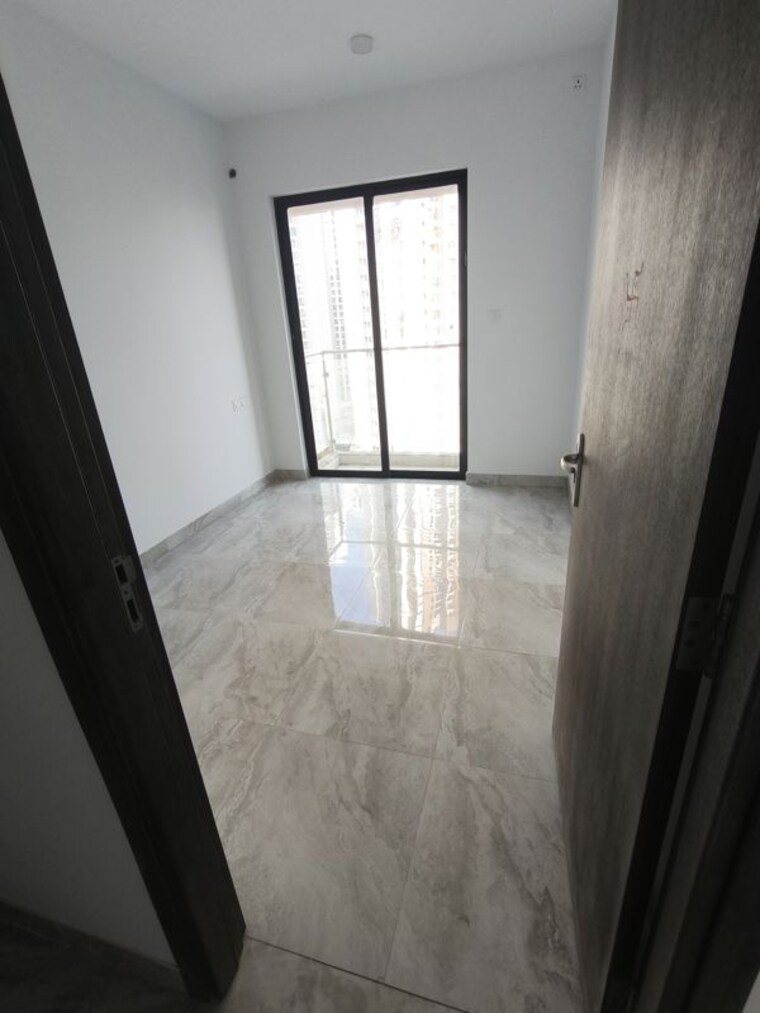 Room, risland-the-icon 3 Bedroom 756 Sq.Ft. Apartment In Dhokali Thane 10026730