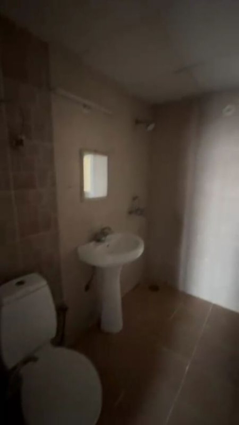 Bathroom, saviour-greenisle 2 Bedroom 1050 Sq.Ft. Apartment In Sain Vihar Ghaziabad 10026753