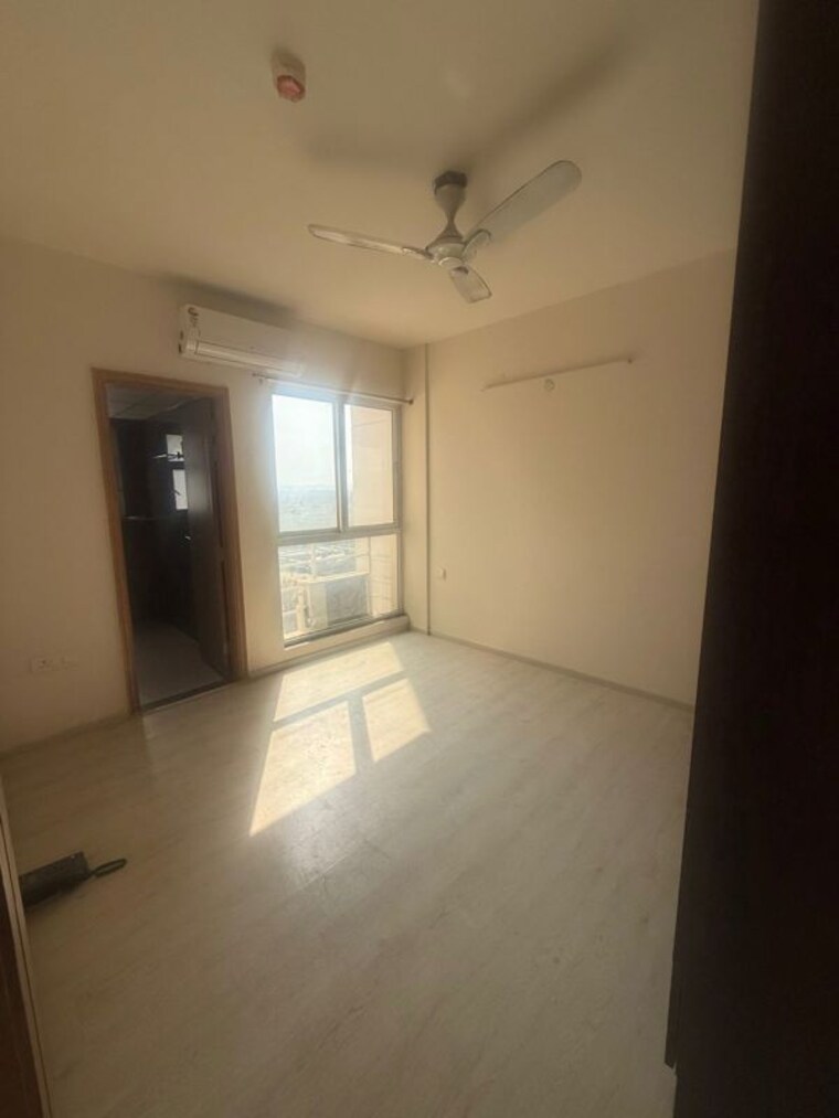 Room, m3m-marina 3 Bedroom 1746 Sq.Ft. Apartment In Sector 68 Gurgaon 10026858
