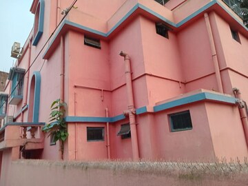 Furnished Amenities in 6 BHK Independent House at Kanchrapara – for Sale