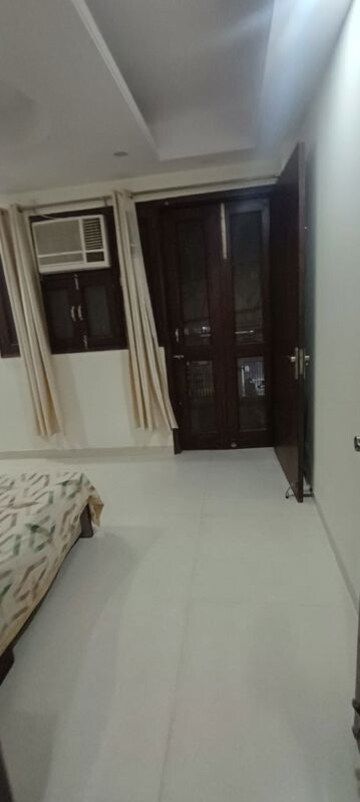Room in 2 BHK Builder Floor at East Of Kailash – for Rent