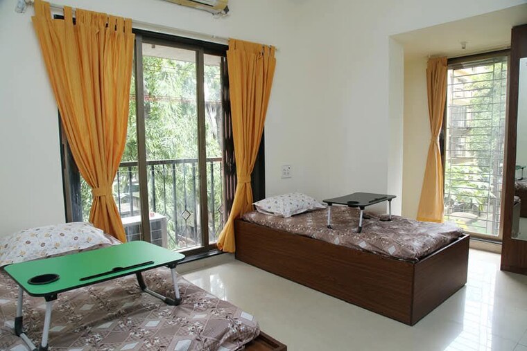 Living Room, vile parle east 4 Bedroom 850 Sq.Ft. Apartment In Vile Parle East Mumbai 10026965