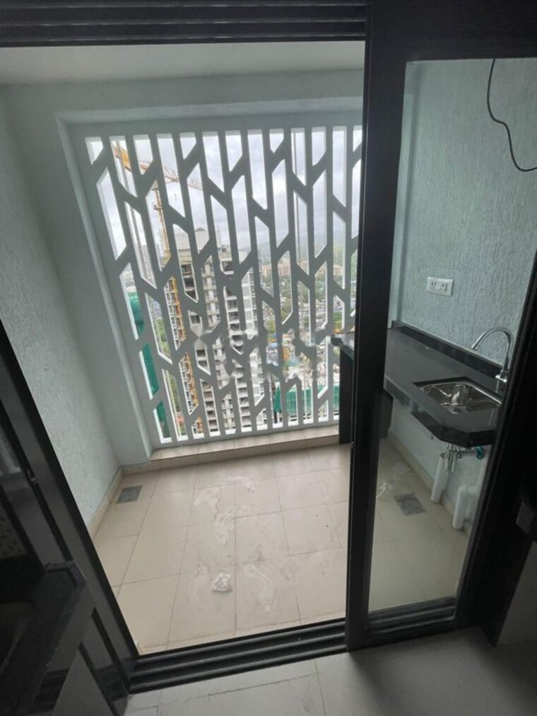 Balcony, lodha-woods 2 Bedroom 659 Sq.Ft. Apartment In Kandivali East Mumbai 10026949