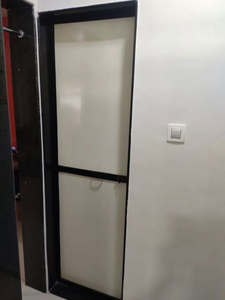 Bathroom, prism-enclave 2 Bedroom 800 Sq.Ft. Apartment In Kandivali East Mumbai 10026954
