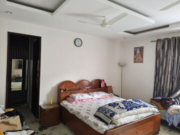 Bedroom in 4 BHK Builder Floor at Sector 4 – for Sale