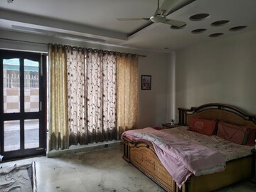Bedroom in 4 BHK Builder Floor at Sector 4 – for Sale