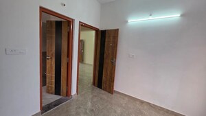 Room in 2 BHK Apartment at Mahadevpura – for Rent