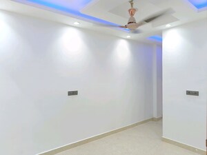 Room in 2 BHK Builder Floor at Govindpuri – for Sale
