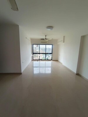 Room in 3 BHK Apartment at Godrej Urban Park, Chandivali – for Rent