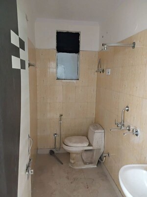 Bathroom in 2 BHK Builder Floor at Nirman Vihar – for Rent