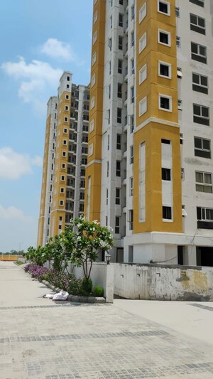 2 BHK Builder Floor For Sale in Sector 10 Yamuna Expressway