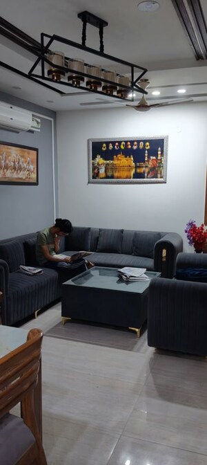 Bedroom in 3 BHK Builder Floor at Shyam Nagar – for Sale