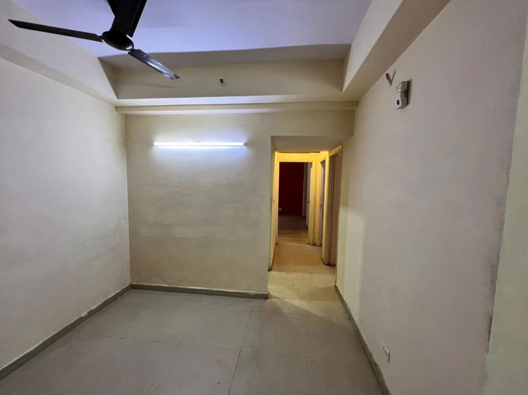 4 BHK Apartment For Sale in DLF One Midtown