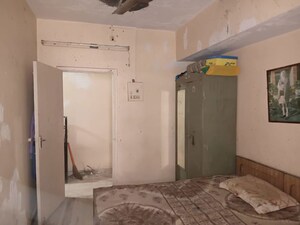 Building Lobby in 1 BHK Apartment at Marzban CHS, Vile Parle East – for Rent