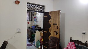 Room in 1 BHK Independent House at Shastri Nagar – for Rent