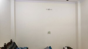 Furnished Amenities in 1 BHK Independent House at Shastri Nagar – for Rent