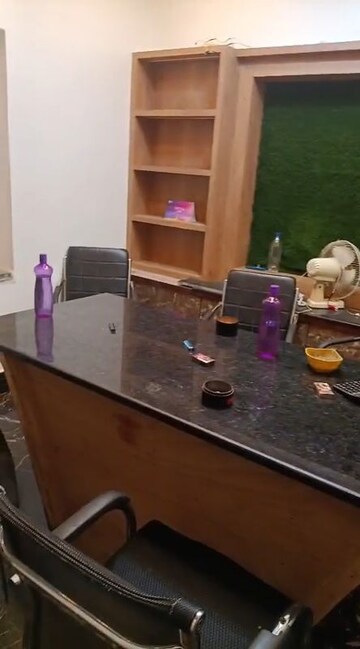 Furnished Amenities in  Office Space at Kidwaipuri – for Rent