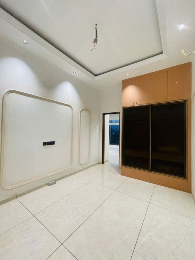 Room, sector 124 4 Bedroom 139 Sq.Yd. Independent House In Sector 124 Mohali 10027313