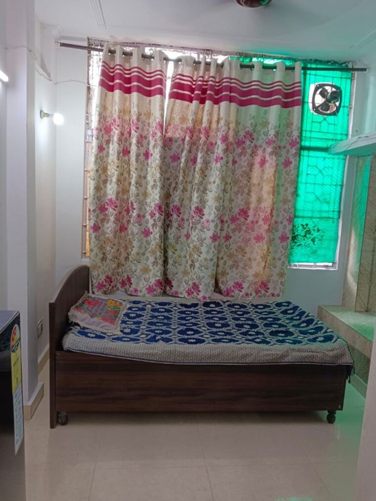 Bedroom, lajpat nagar 4 1 RK 321 Sq.Ft. Builder Floor In Lajpat Nagar 4 Delhi 10027329
