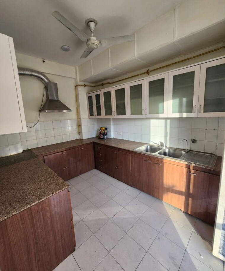 Kitchen, bestech-park-view-altura 3 Bedroom 2150 Sq.Ft. Apartment In Sector 79 Gurgaon 10027352