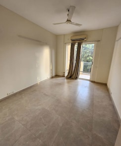 3 BHK + Servant Room Apartment For Sale in Bestech Park View Altura
