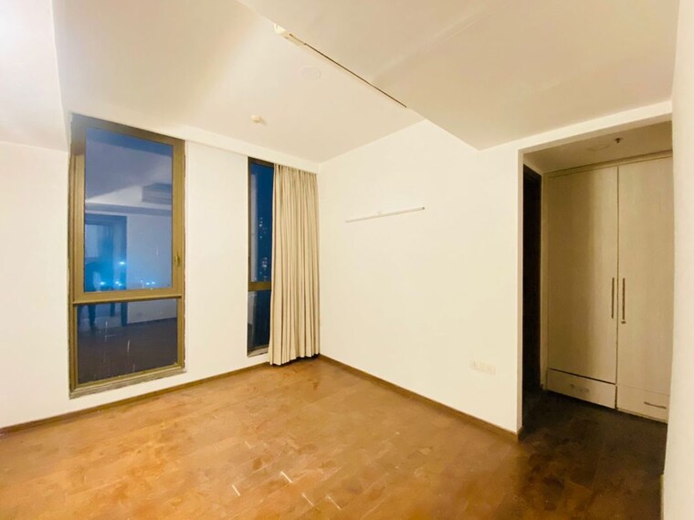 Room, m3m-golf-estate 4 Bedroom 4785 Sq.Ft. Apartment In Sector 65 Gurgaon 10027357