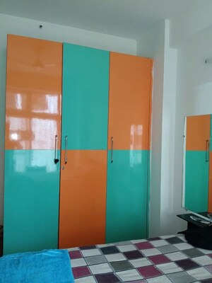 Room in 2 BHK Apartment at Mahagun Mywoods, Sector 16c Greater Noida – for Rent