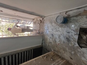 Furnished Amenities in 3.5 BHK Independent House at Palla – for Sale