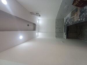 Room in 3.5 BHK Independent House at Palla – for Sale