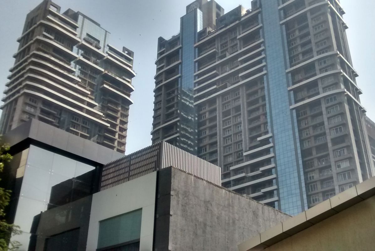 3 BHK + Pooja Room,Servant Room Apartment For Rent in Sumer Trinity Towers