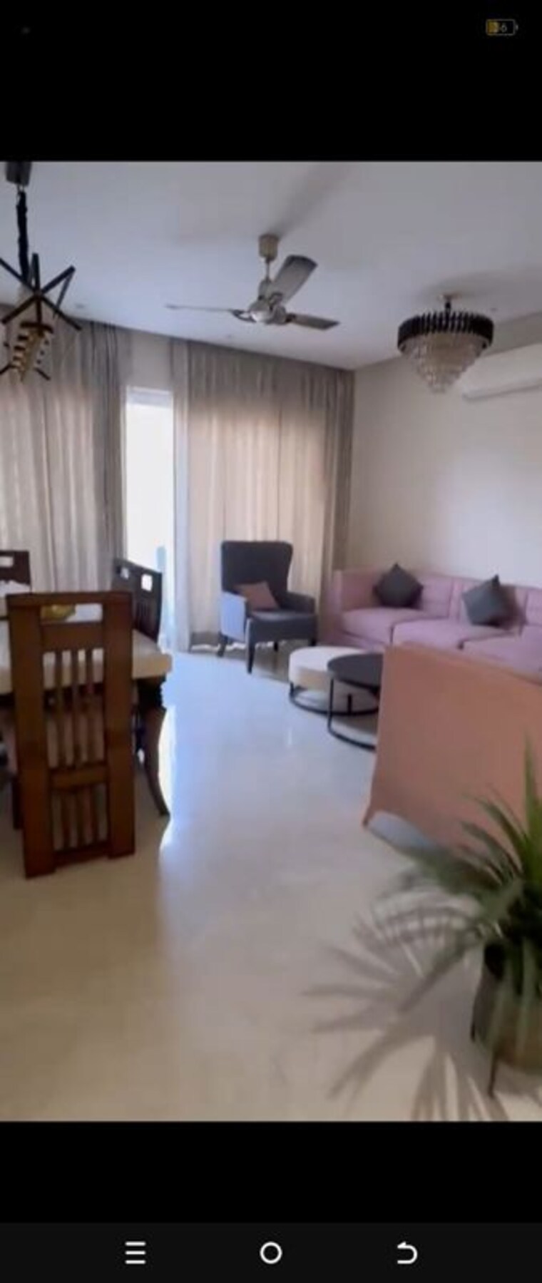 Living Room, east of kailash 3 Bedroom 250 Sq.Yd. Apartment In East Of Kailash Delhi 10027400