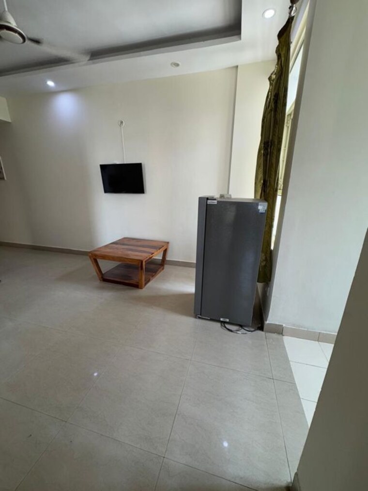 undefined, shree-vardhman-mantra 2 Bedroom 800 Sq.Ft. Apartment In Sector 67 Gurgaon 10027406