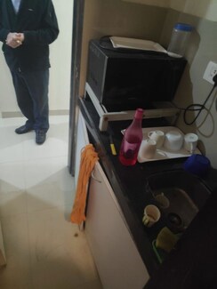 Office Space For Rent in Shubhkamna Appartments