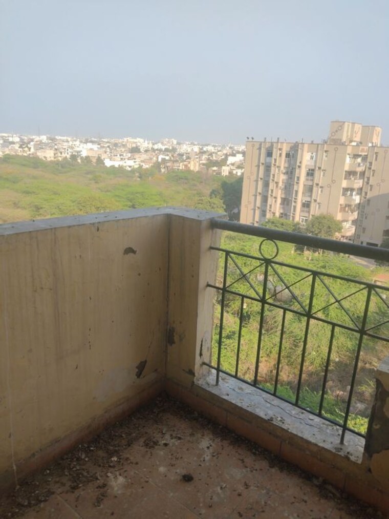 Balcony, sector 21c 2 Bedroom 950 Sq.Ft. Apartment In Sector 21c Faridabad 10027430