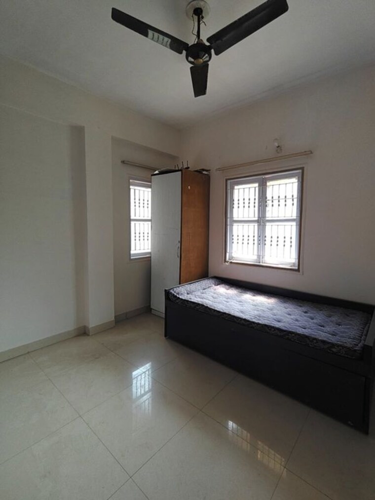 Room, bodakdev 3 Bedroom 1500 Sq.Ft. Apartment In Bodakdev Ahmedabad 10027453