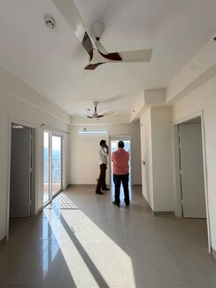 2 BHK Apartment For Rent in Galaxy North Avenue