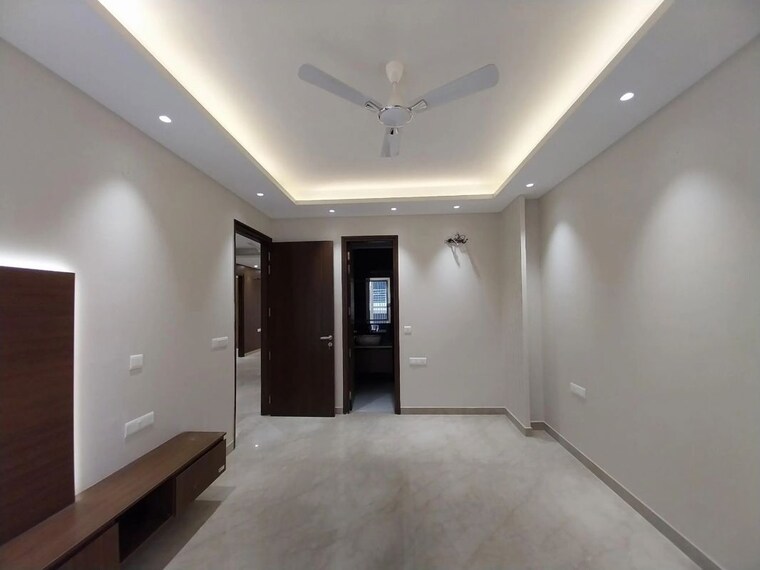 Room, sushant lok i 4 Bedroom 2200 Sq.Ft. Builder Floor In Sushant Lok I Gurgaon 10027446