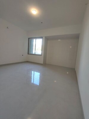 Room in 2 BHK Apartment at Akshar Alltorios, Hadapsar – for Sale