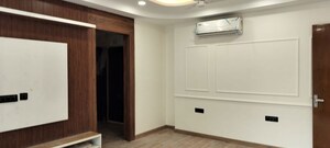 Building Lobby in 3 BHK Builder Floor at South City 1 – for Sale