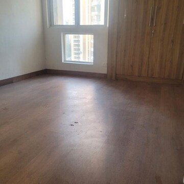 Room in 2 BHK Apartment at Jaypee Greens Kosmos, Sector 134 – for Sale
