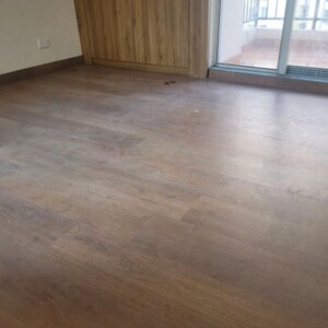 Room in 2 BHK Apartment at Jaypee Greens Kosmos, Sector 134 – for Sale