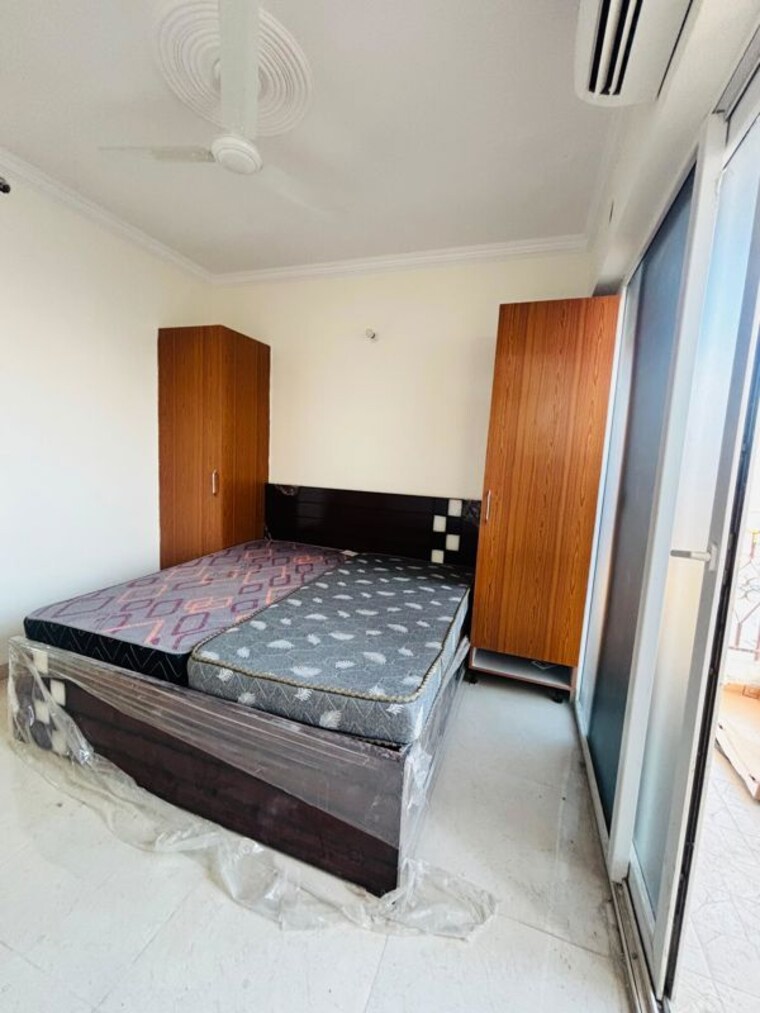 Bedroom, signature-global-prime 2 Bedroom 573 Sq.Ft. Apartment In Sector 63a Gurgaon 10027486