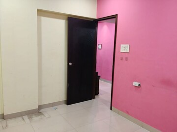 Room in 1 BHK Apartment at Fatima Arch CHS, Santacruz East – for Rent